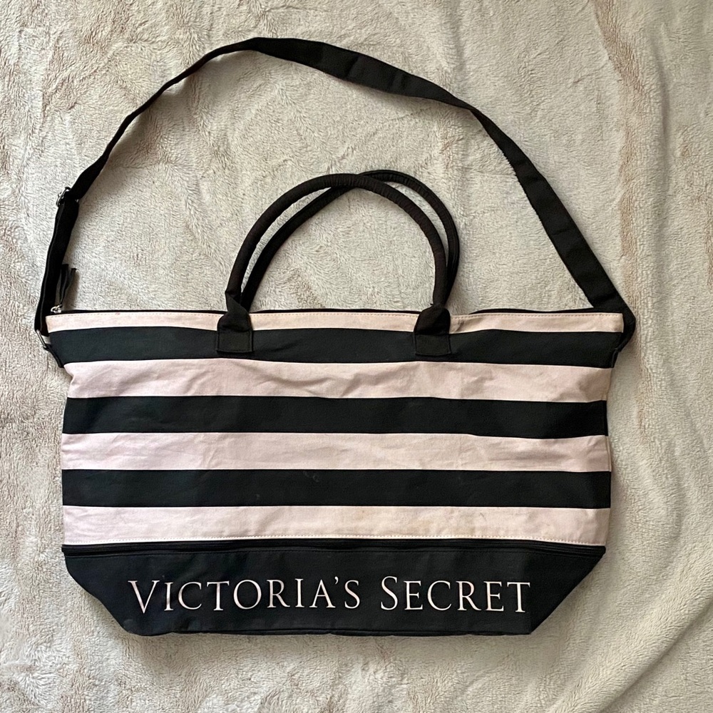 Victoria Secret Overnight Bag